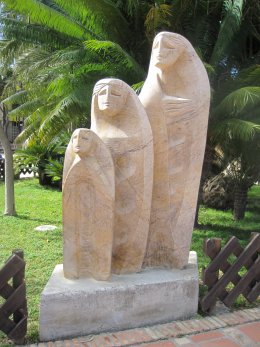 Statue i Majuelo Park i Almunecar