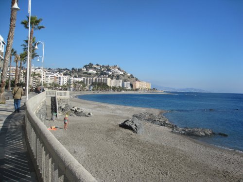 Strandpromenaden i Almunecar