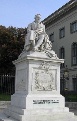 Statue af Alexander von Humboldt på Under den Linden i Berlin
