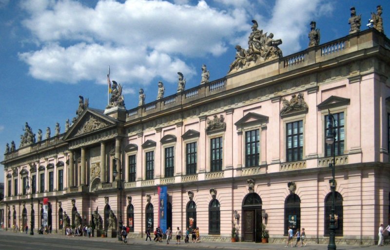 Deutsches Historisches Museum på Under den Linden