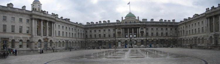 Panorama ved Somerset House i London