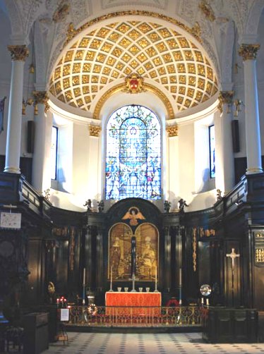 St Clement Danes i London