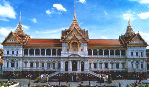 Grand Palace - klik for st�rre billede