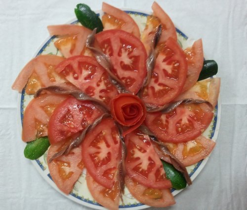 Salat med ansjoser